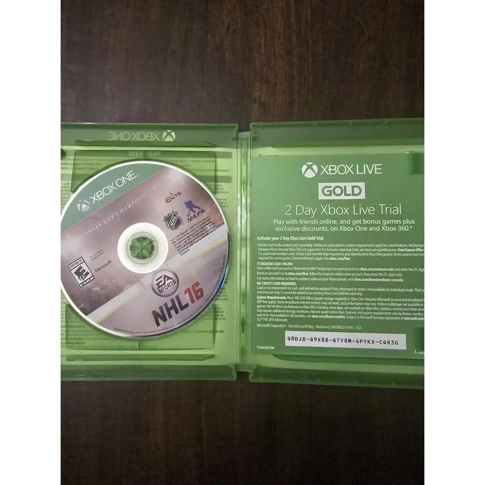 NHL 16 **Xbox One (2015) EA Sports** Jonathan Toews